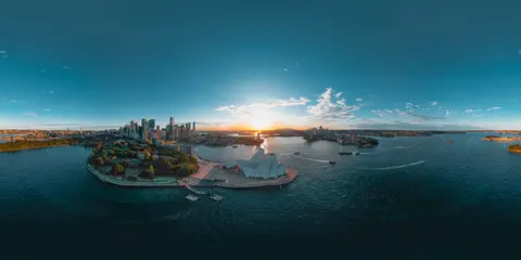 悉尼歌剧院和周围水域的全景