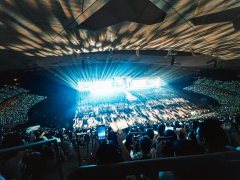室内演出场馆灯光
